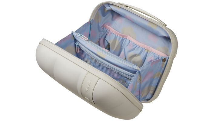 Packa bland molnen