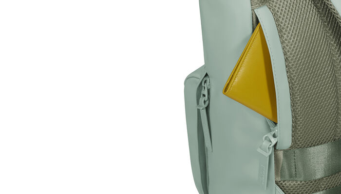 Dold ficka på baksidan