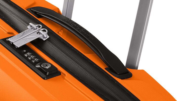 Dragkedja med vattenavvisande beläggning