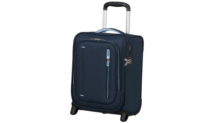 Uppfyller Ryanairs, Vuelings och Wizz Airs storlekskrav för gratis kabinbagage ombord