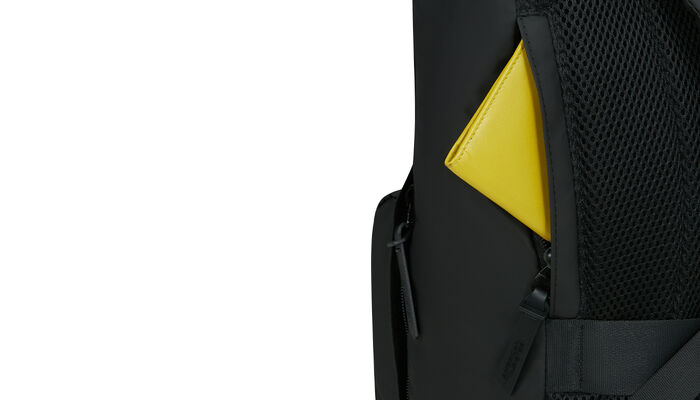 Dold ficka på baksidan