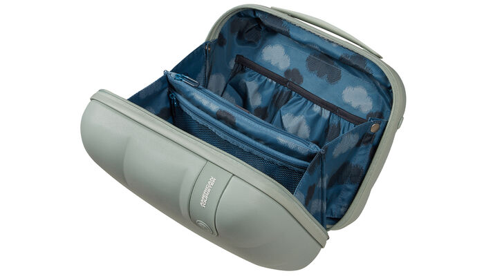 Packa bland molnen