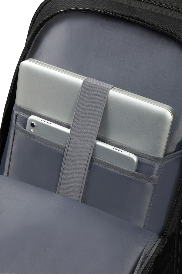 American Tourister Fast Route Laptop Backpack with Wheels Core 15.6'  Black