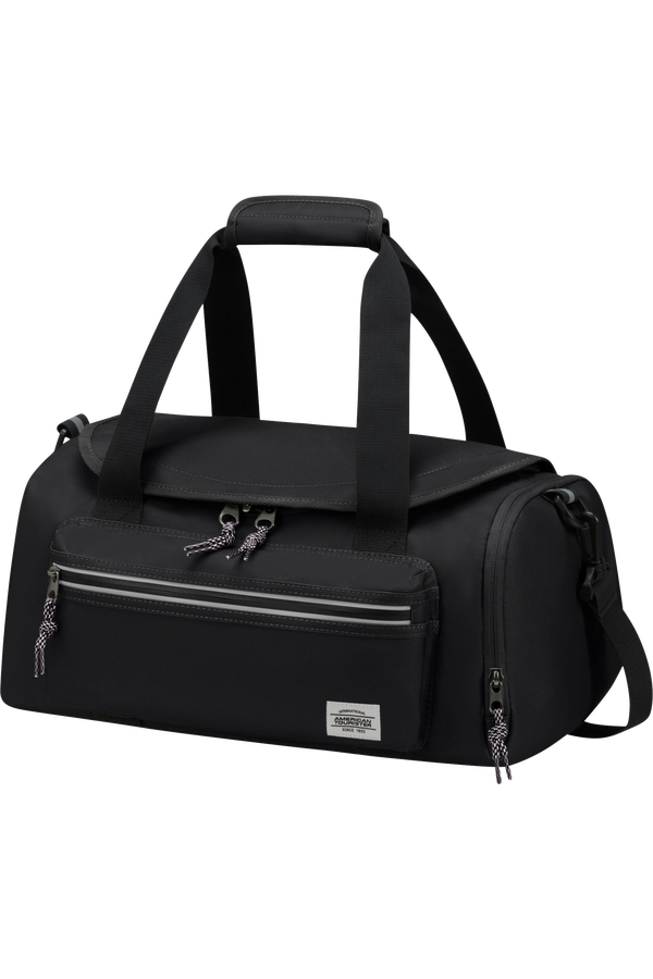 American Tourister Brightup Cabin Duffle Zip  Black American Tourister Brightup Cabin Duffle Zip  Black