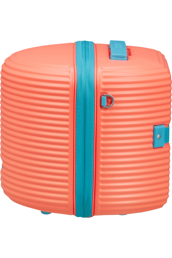 American Tourister Rollio Beauty Case  Coral/Blue American Tourister Rollio Beauty Case  Coral/Blue