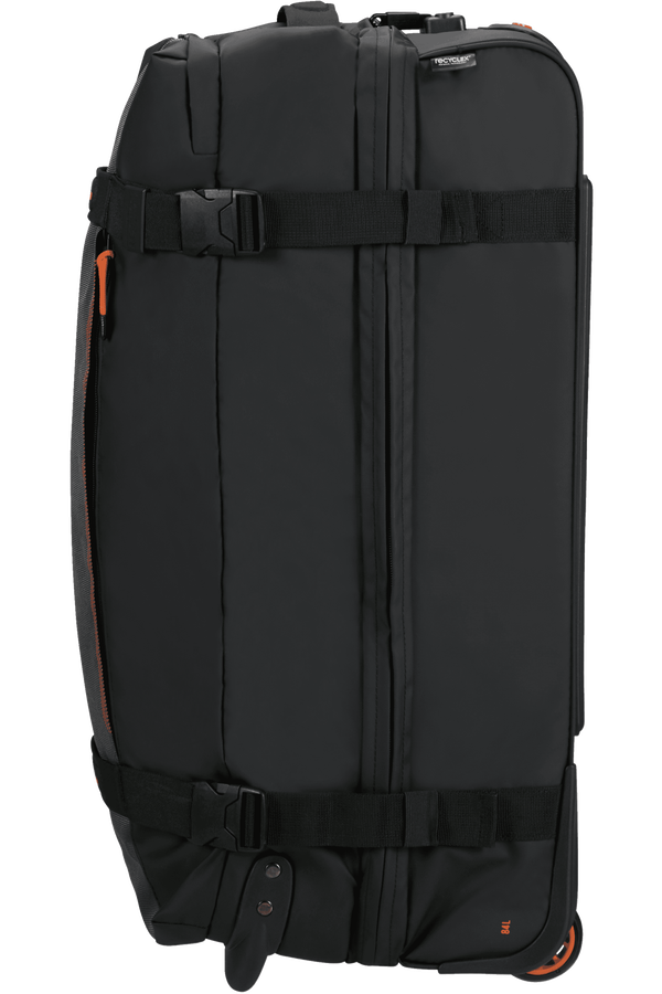 American Tourister Urban Track Duffle with Wheels Lmtd M  Black/Orange American Tourister Urban Track Duffle with Wheels Lmtd M  Black/Orange