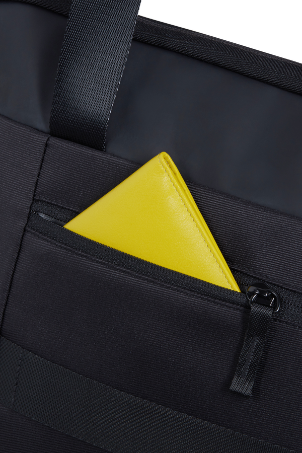 Minima 15.6'' Datorv&auml;ska &ndash; Portf&ouml;lj