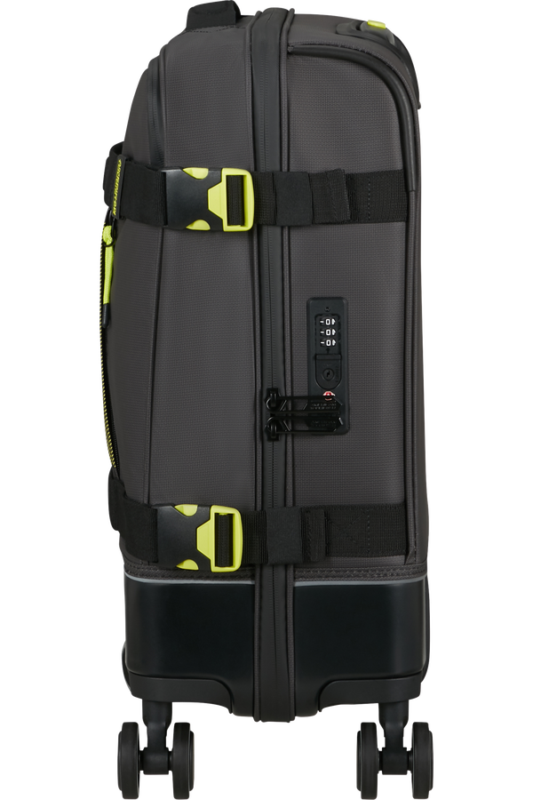 American Tourister Urban Track Spinner S TSA Coated 55cm  Black/Lime American Tourister Urban Track Spinner S TSA Coated 55cm  Black/Lime